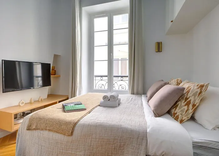 아파트 Bnbnova - Le Marais & Notre-dame - Family Only *