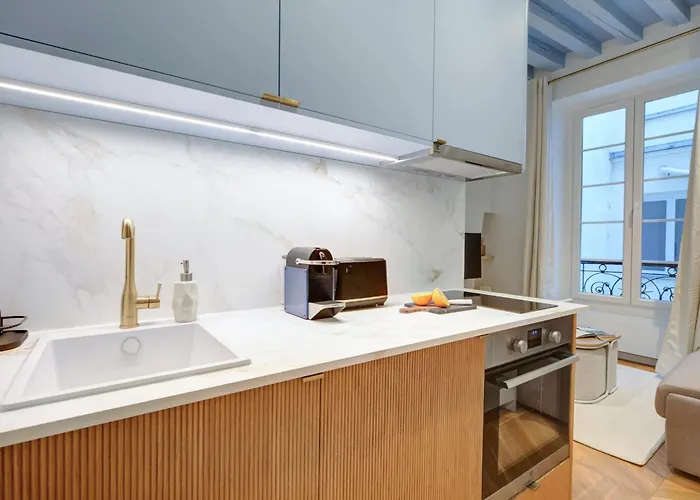 Bnbnova - Le Marais & Notre-dame - Family Only *